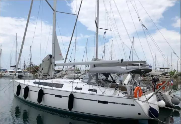 Bavaria Cruiser 51 Guarda Che Luna — Sailing Yacht Charter