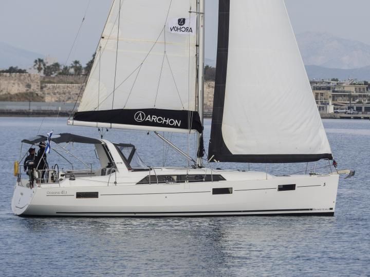 Beneteau Oceanis 41.1 Ocyrhoe — Sailing Yacht Charter