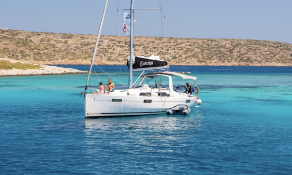 Beneteau Oceanis 41.1 Salt Shaker — Sailing Yacht Charter