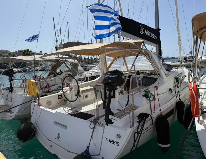 Beneteau Oceanis 41.1 Tureis — Sailing Yacht Charter, Sailing Yacht in Rhodes