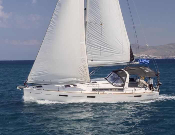 Beneteau Oceanis 45 Callidora — Sailing Yacht Charter, Sailing Yacht in Rhodes