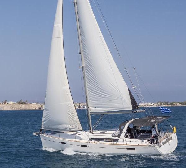 Beneteau Oceanis 45 Stella — Sailing Yacht Charter