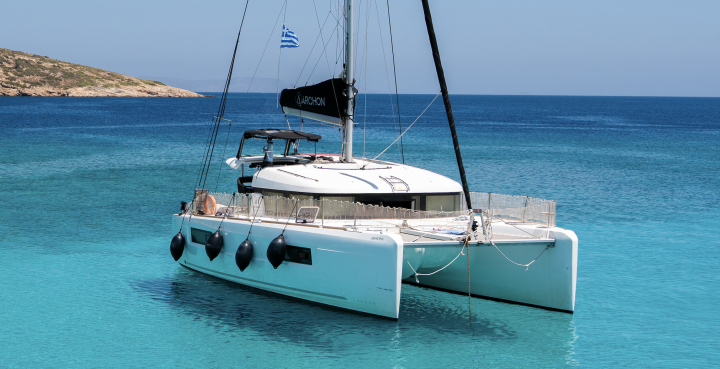 Lagoon 40 Destiny — Catamaran Charter