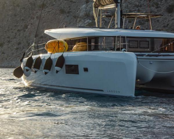 Lagoon 42 Nyami Nyami — Catamaran Charter