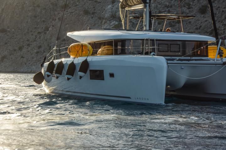Lagoon 42 Nyami Nyami — Catamaran Charter
