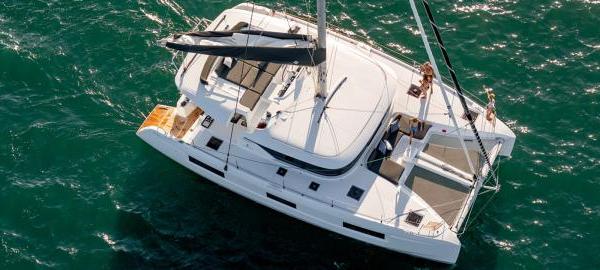 Lagoon 46 Peaches — Catamaran Charter