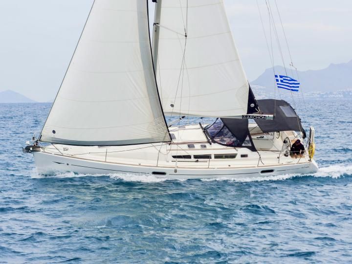 Sun Odyssey 42i Imagine — Sailing Yacht Charter