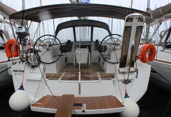 Sun Odyssey 519 Marina — Sailing Yacht Charter, Sailing Yacht in Rhodes