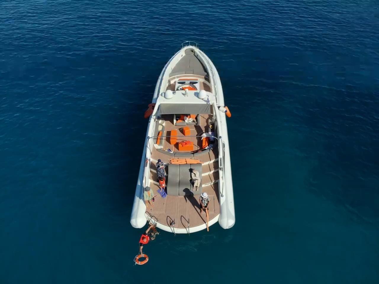 Semi-Private Top-Rated Swimming Trip — 4 Hours All Inclusive — photo 4