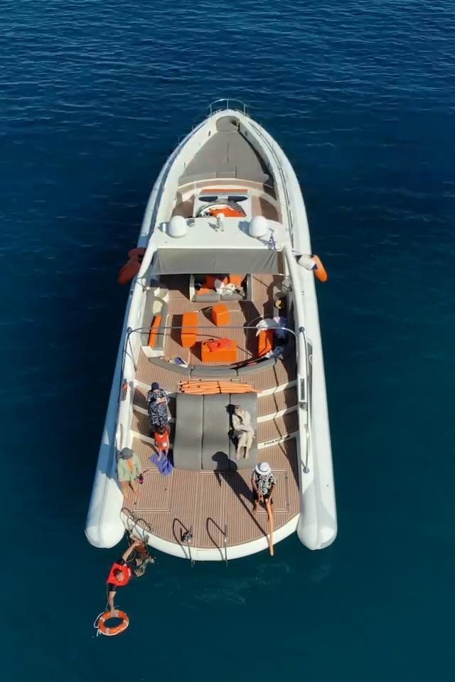Semi-Private Top-Rated Swimming Trip — 4 Hours All Inclusive — photo 4