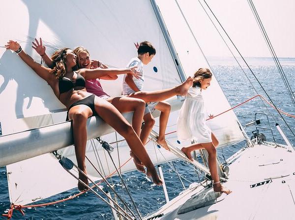 Private 5-Hour Sailing Boat Tour in Rhodes