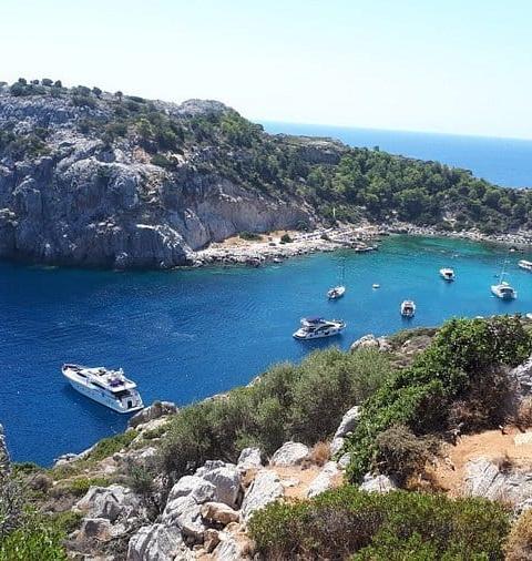 Yachting 4 Hours East Coast Cruise with Greek Buffet — photo 4