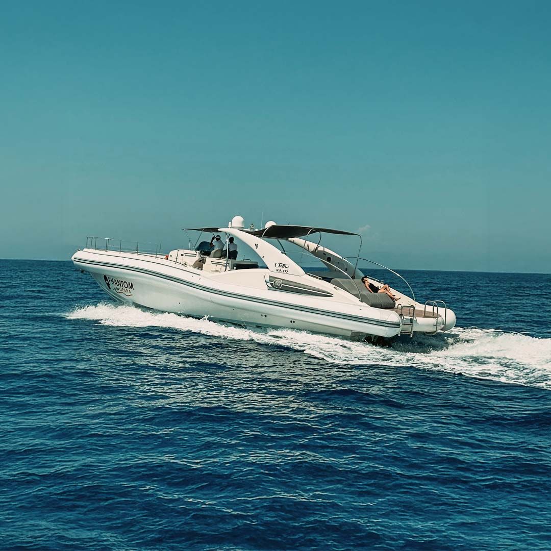 Half-Day Private Cruise (4 Hours) — Phantom Power Rib