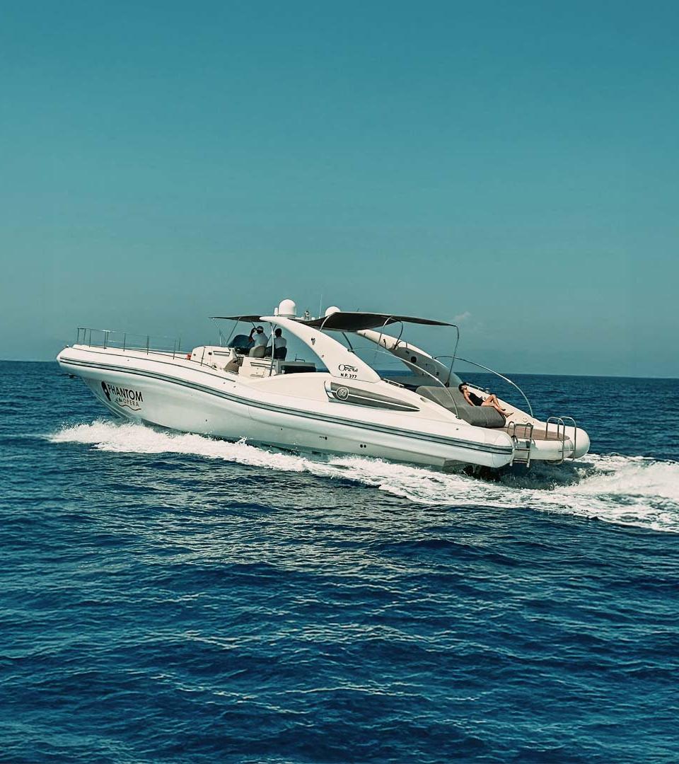 Half-Day Private Cruise (4 Hours) — Phantom Power Rib — photo 1