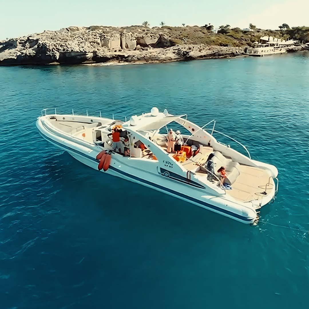 Semi-Private Top-Rated Swimming Trip — 4 Hours All Inclusive — photo 2